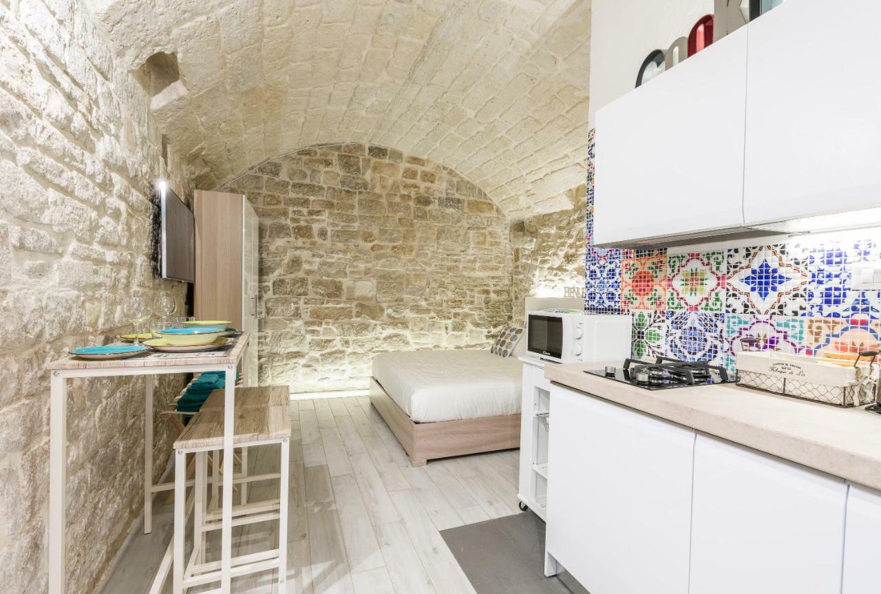 San Nicola Old Town Apartment Casatuabari Luaran gambar